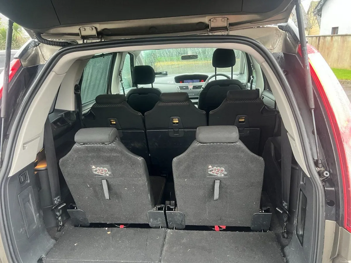 Citroen C4 Picasso 2009 Automatic - Image 2