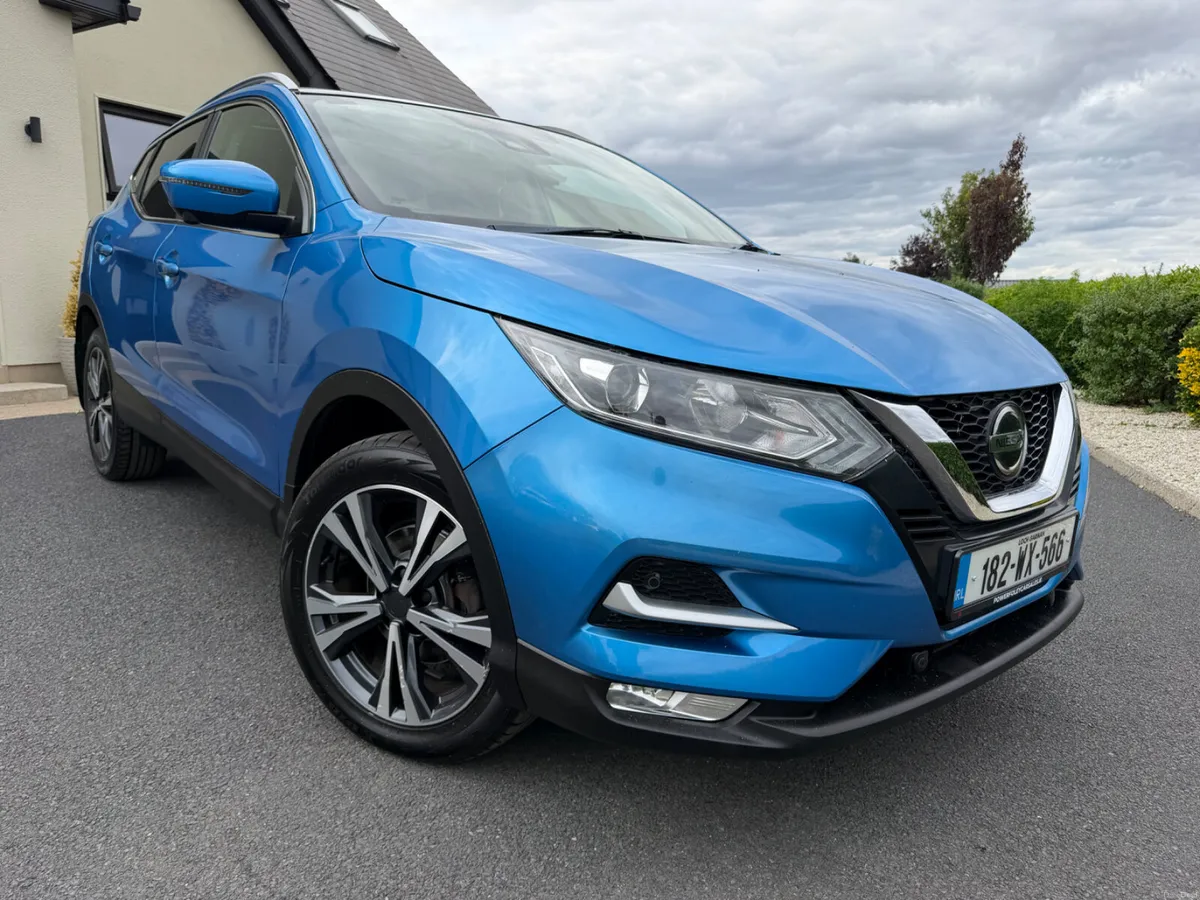 2018 (182) Nissan Qashqai SV Premium 1.2 Petrol - Image 5