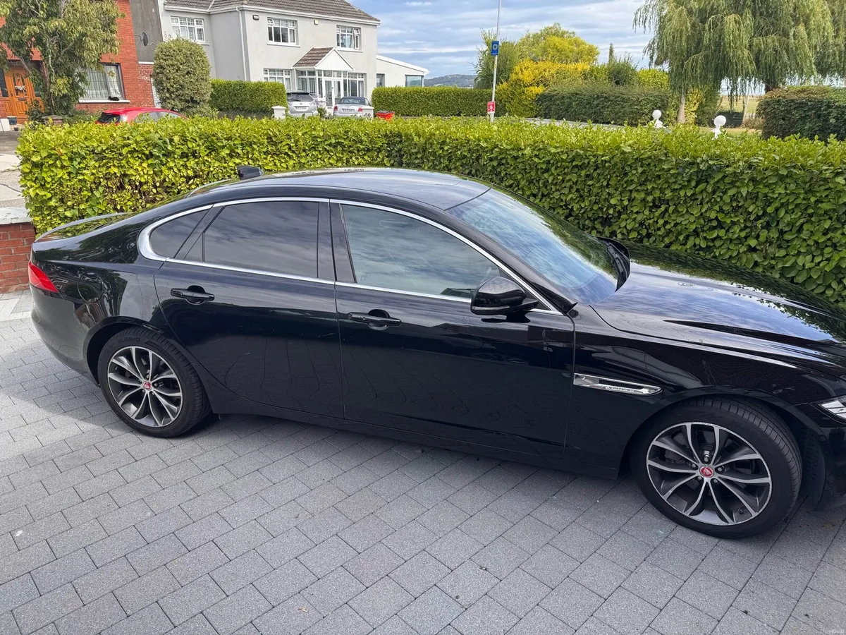 Jaguar XF Portfolio High Spec- Low Mileage - Image 1