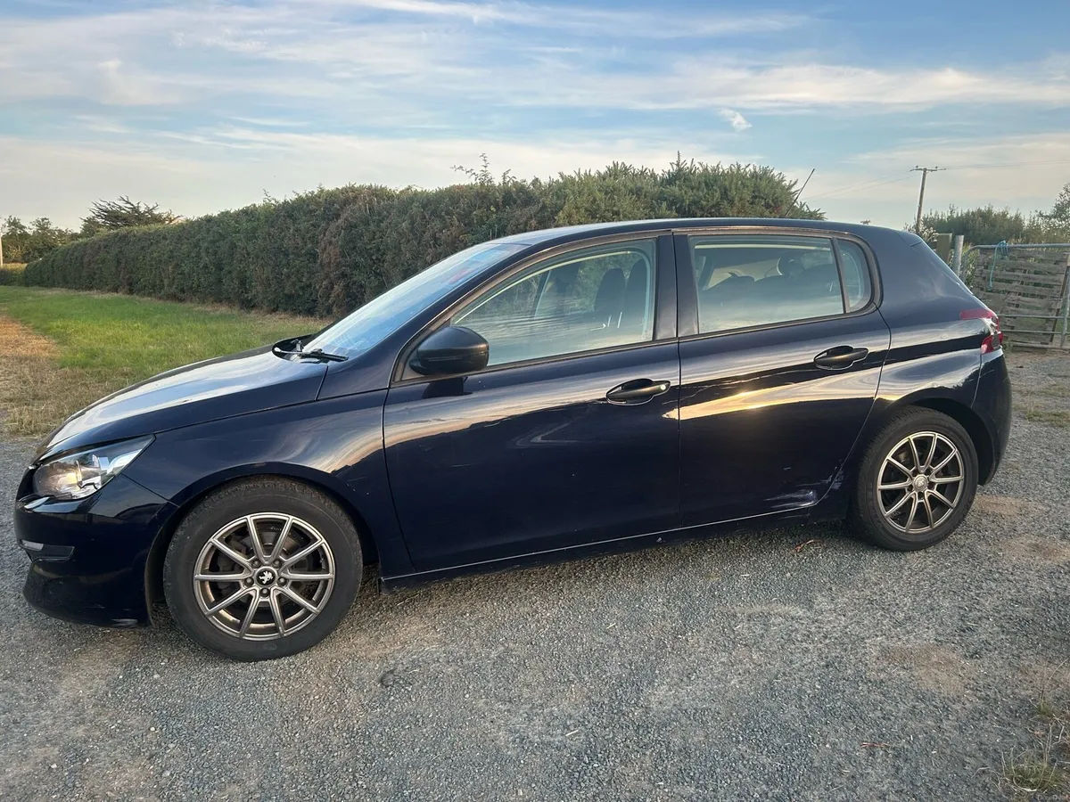 Peugeot 308 - Image 5