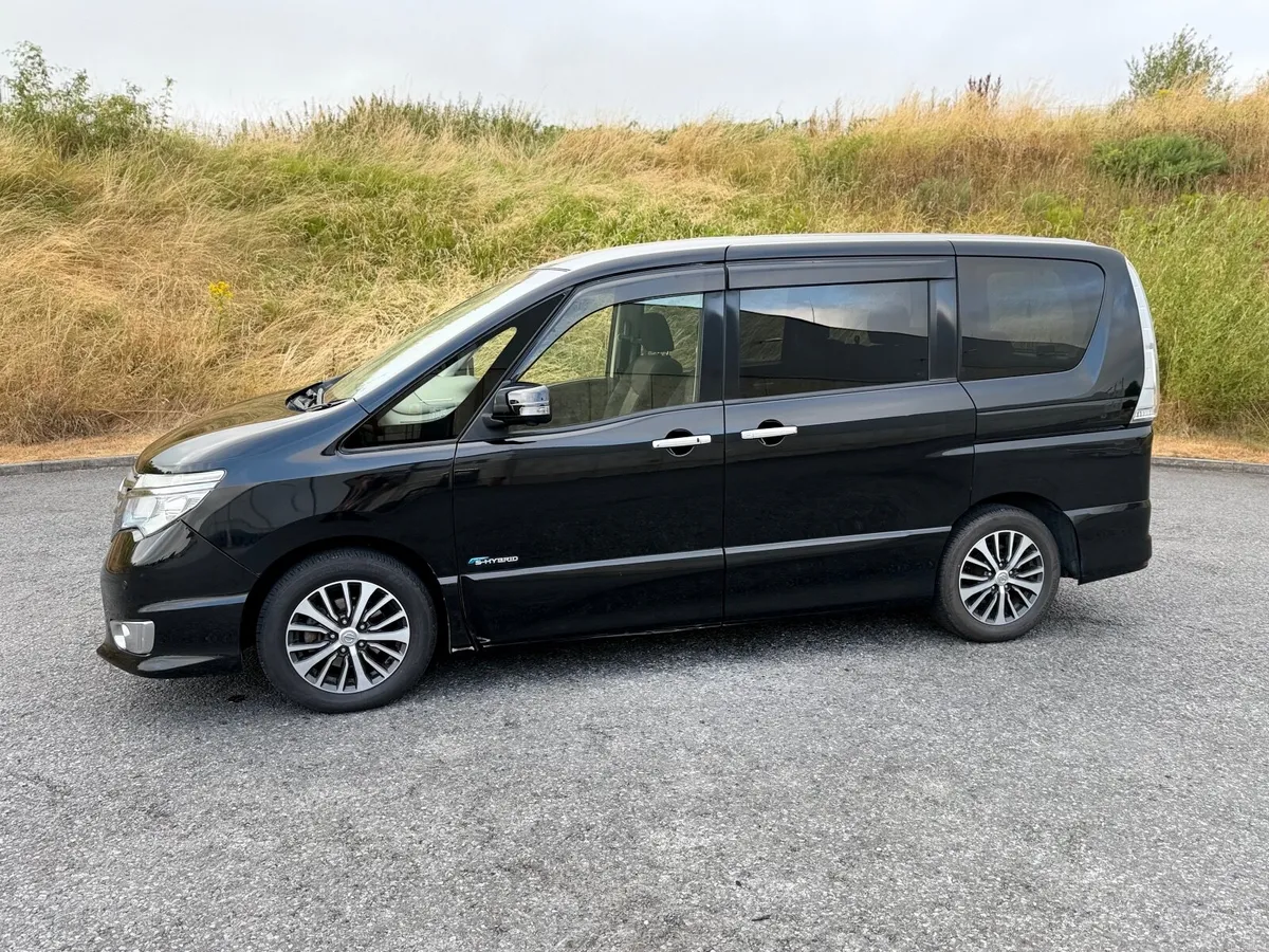 Nissan Serena 2016 - Image 5