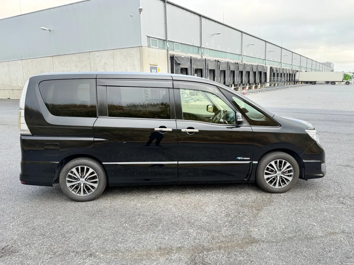 Nissan Serena 2016 - Image 6