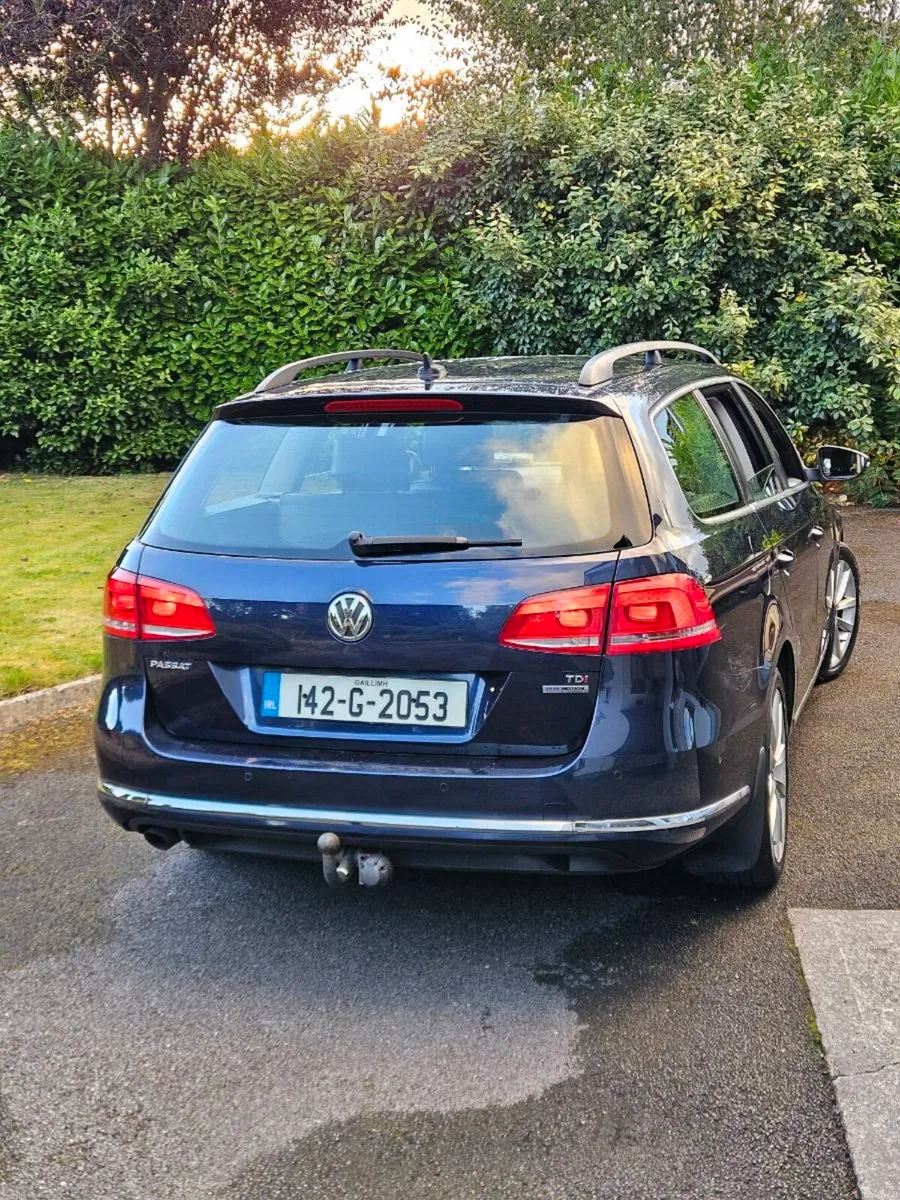 VW Passat estate - Image 1