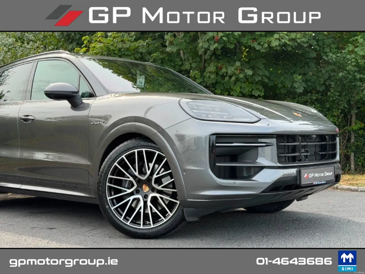 Porsche Cayenne 3.0 V6 E-HYBRID AUTO *REMAINING MA - Image 3
