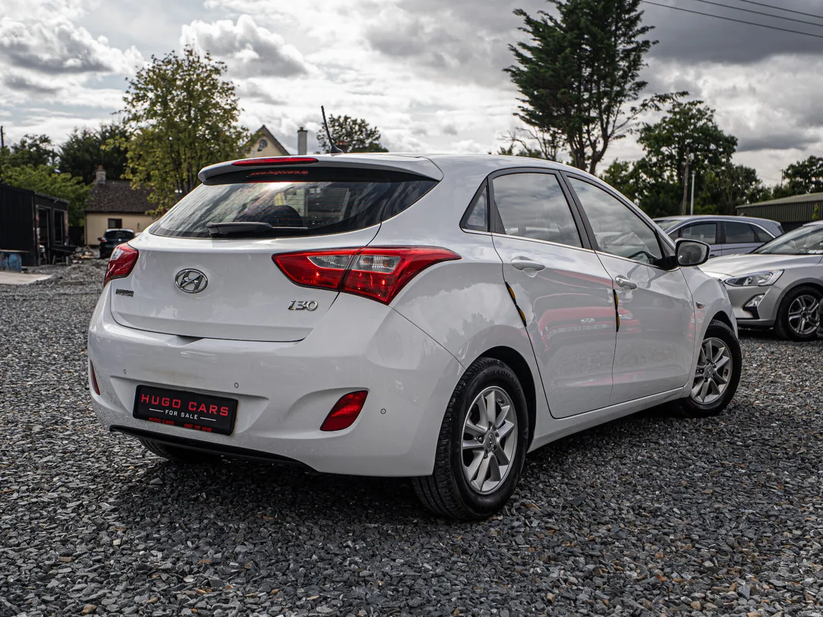 2016 Hyundai i30 1.6crdi/Only 81k mls/Warranty - Image 3