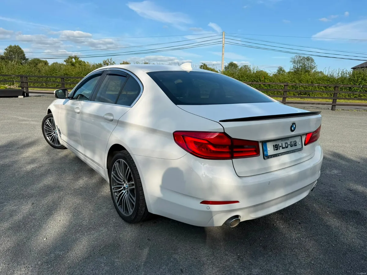 2019 BMW 5 SERIES G30 520D 2.0 DIESEL AUTO - Image 3