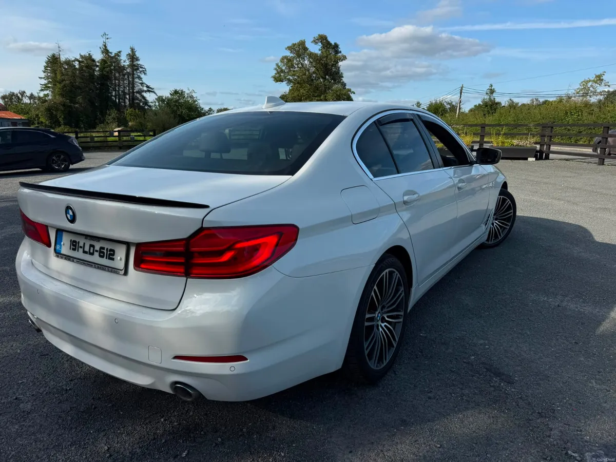 2019 BMW 5 SERIES G30 520D 2.0 DIESEL AUTO - Image 4
