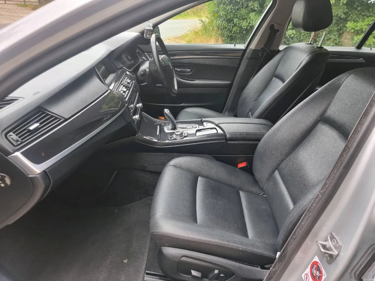 161 Bmw 520d SE Touring. - Image 4