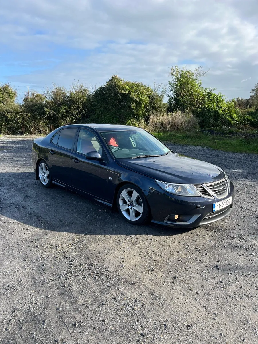 Saab 93 - Image 1