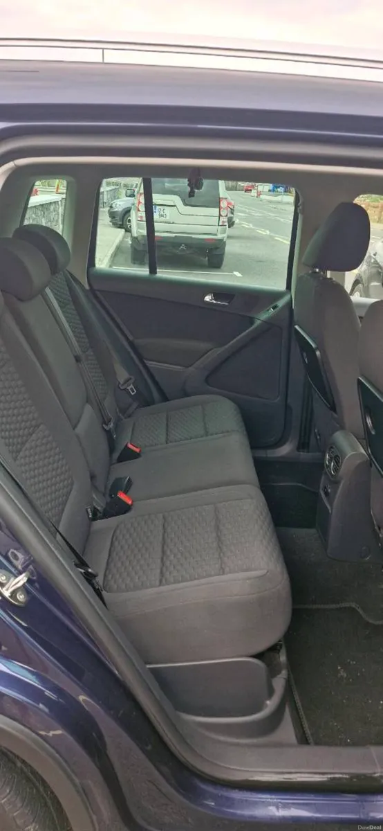 Volkswagen Tiguan - Image 4