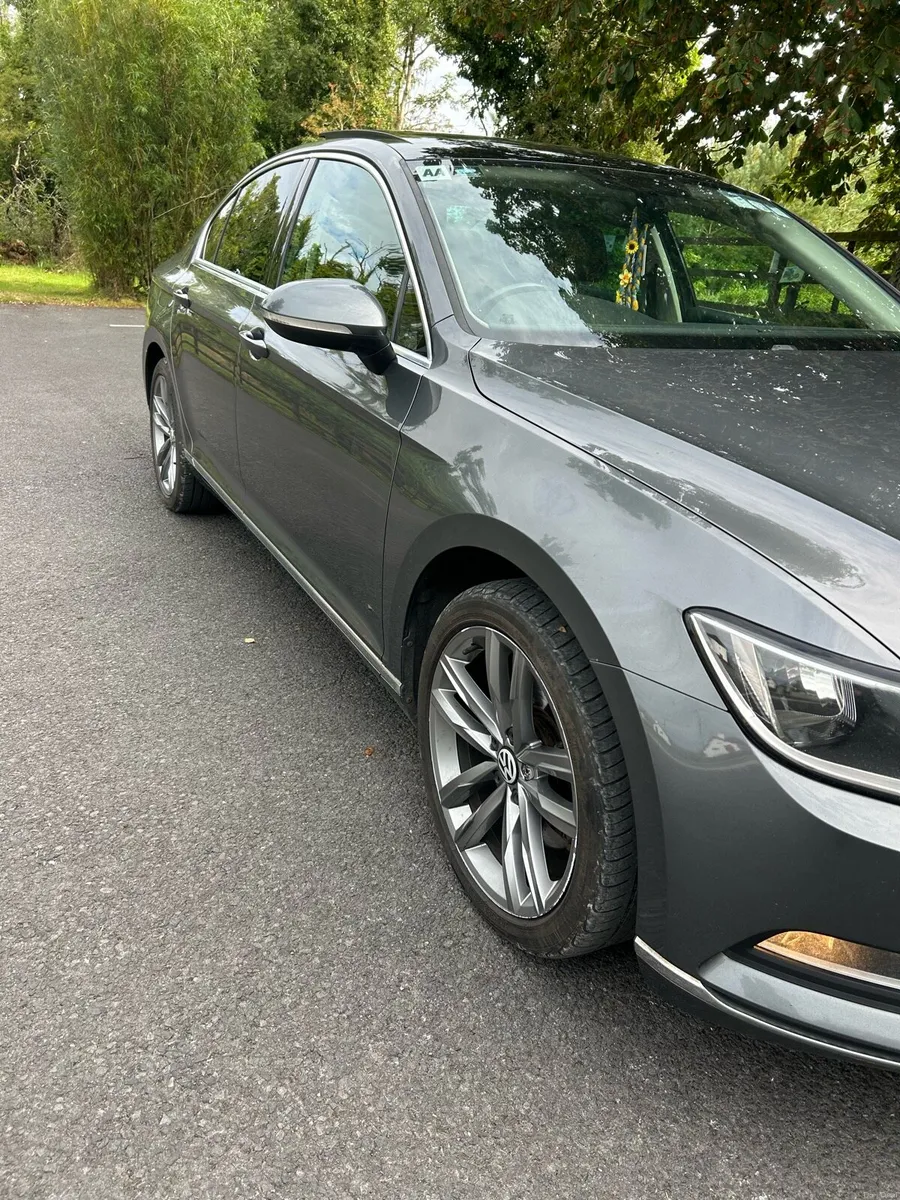 2017 VW Passat - Image 3