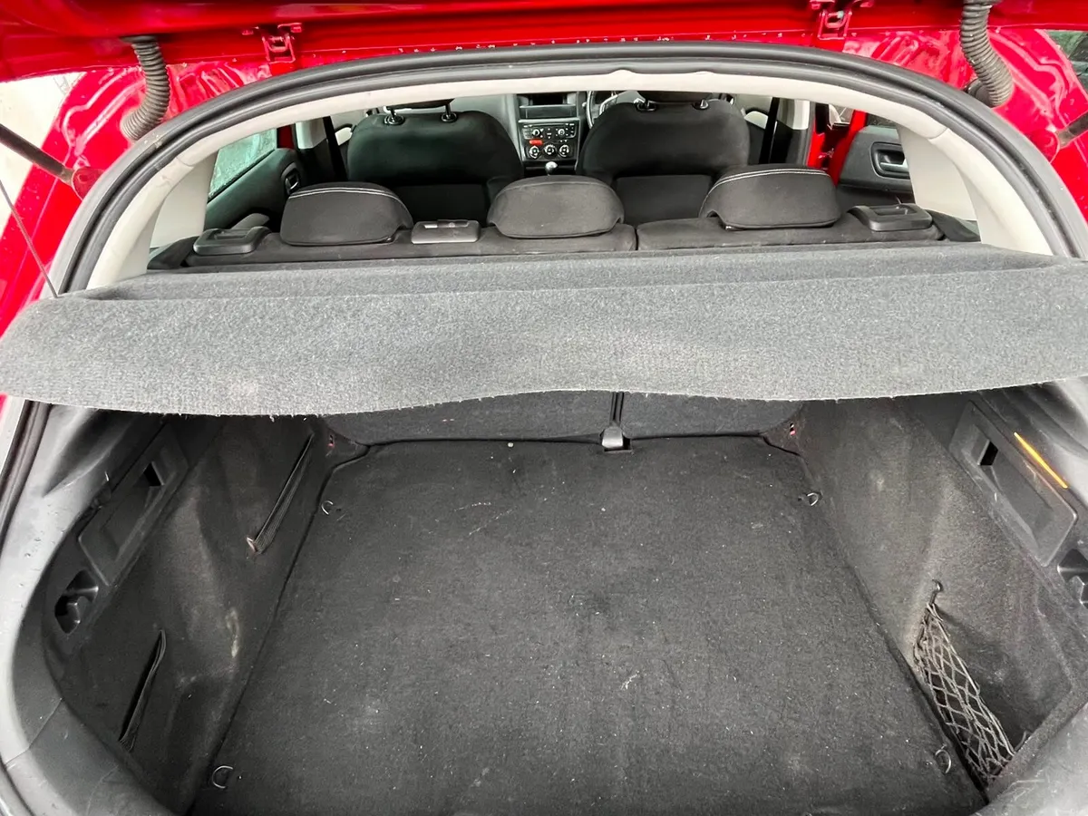 2013 Citroën C4 1.6 vti selection 5dr - Image 6