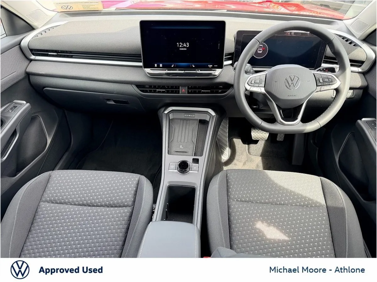 Volkswagen T-Roc LIFE 1.5TSI 116HP MHEV - Image 2