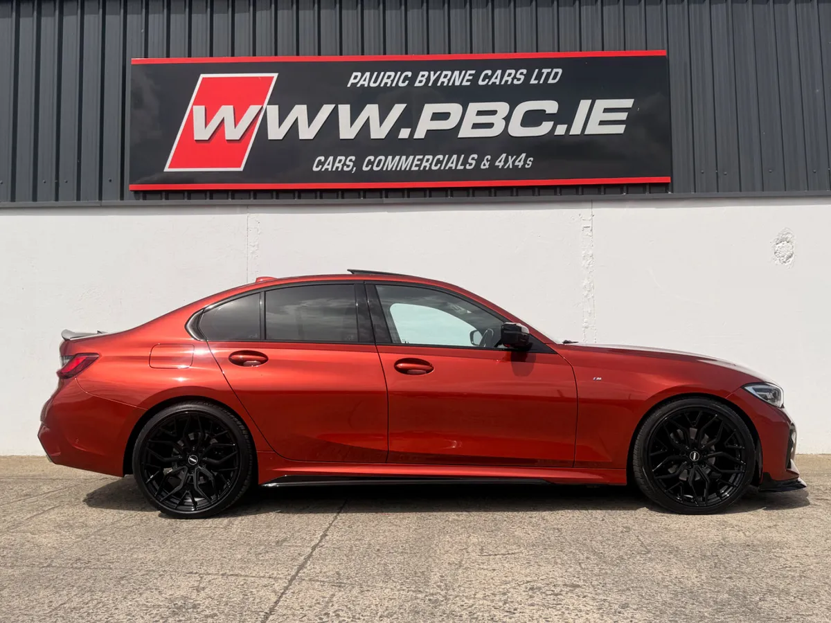 BMW 3-Series 320D M-Sport Individual Sun-Roof 2022 - Image 3