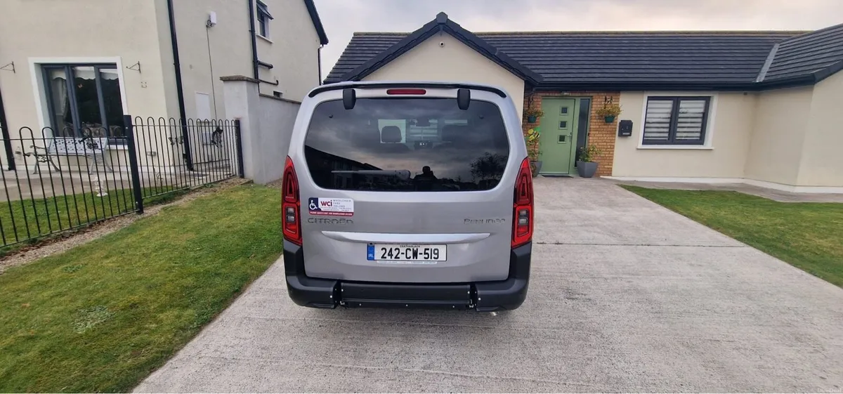 Citroen Berlingo wheelchair - Image 2