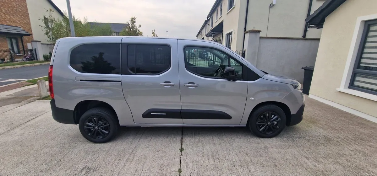 Citroen Berlingo wheelchair - Image 4