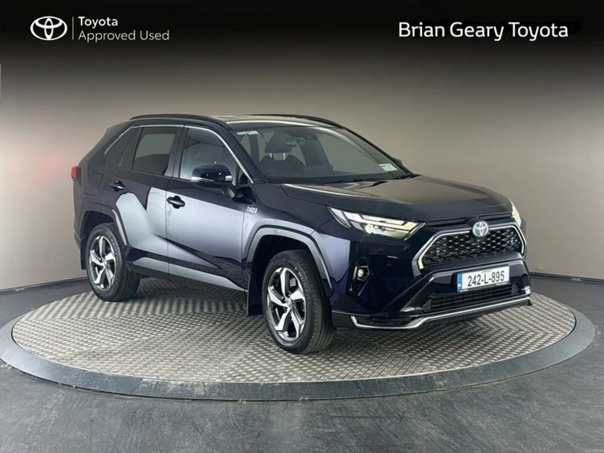 Toyota RAV4 SOL PHEV - Image 1