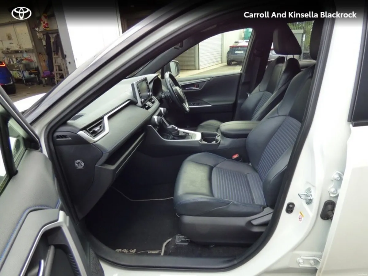 Toyota RAV4 Hybrid Sport 2WD - Image 6