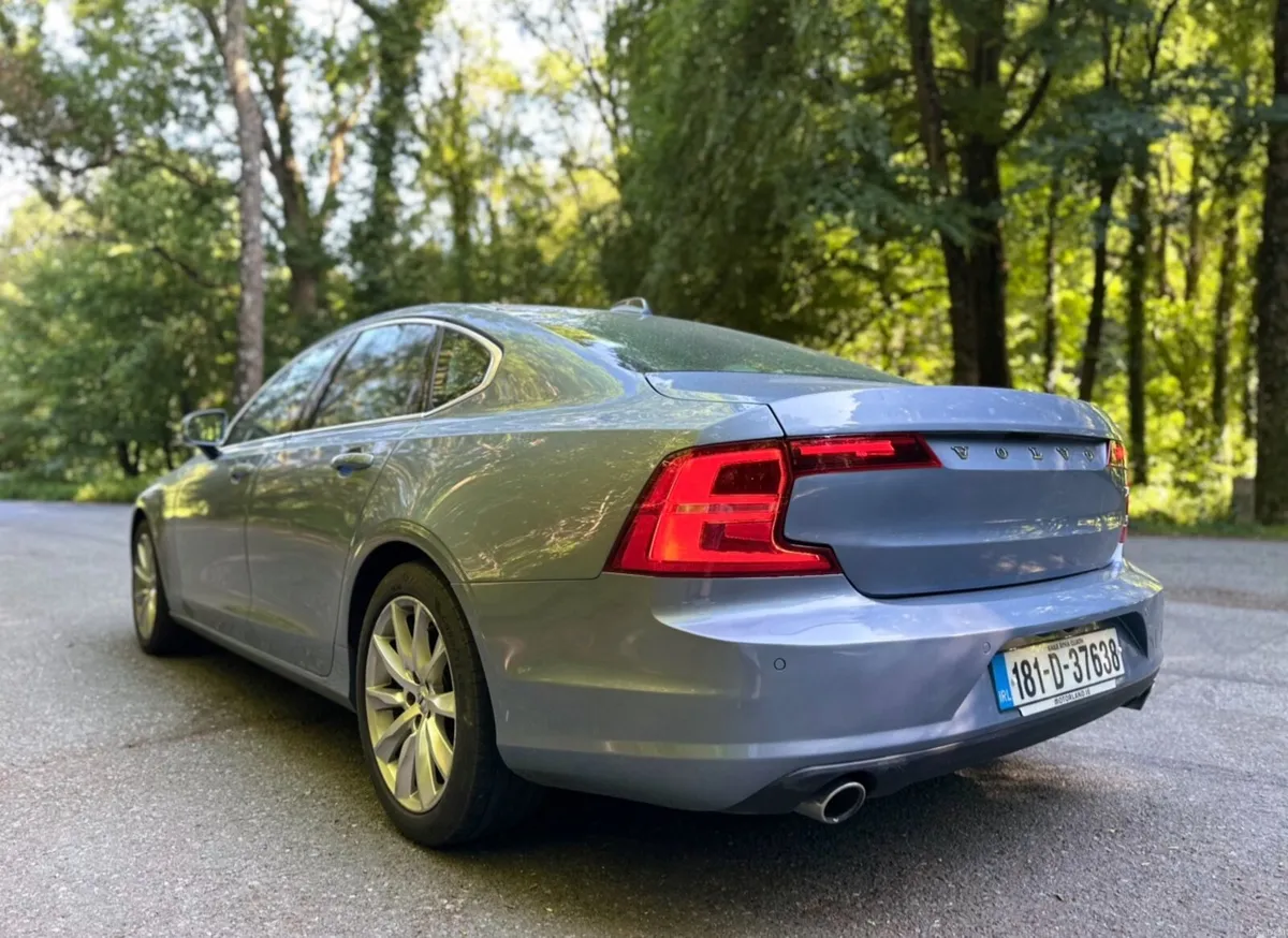 Volvo S90 2.0 4D Auto 2018 - Image 3