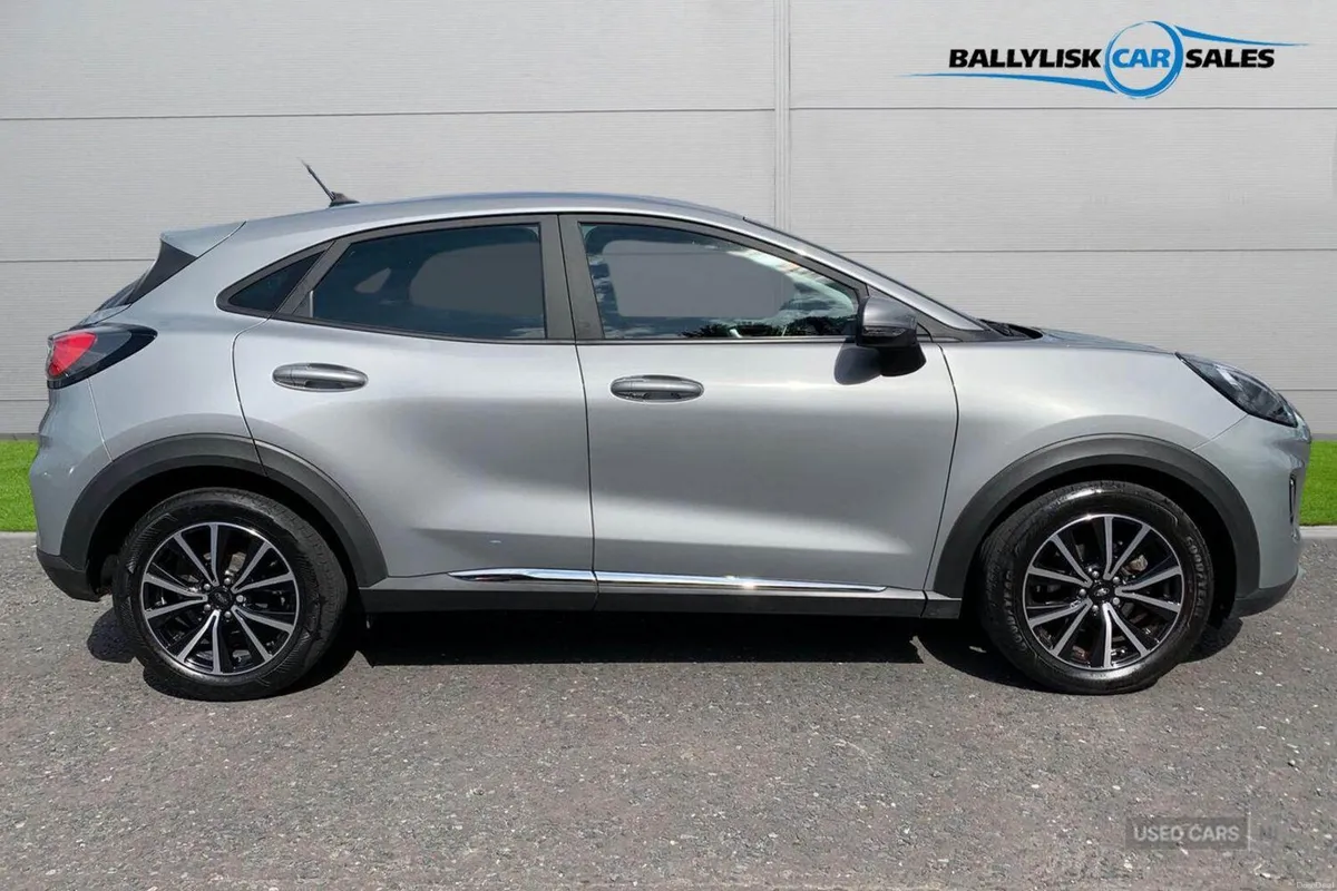 Ford Puma 1.0T 155PSTitanium in Solar Silver with - Image 3