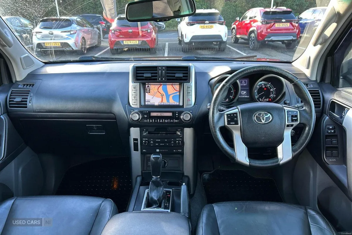 Toyota Land Cruiser 3.0 D-4D LC4 SUV 5dr Diesel Au - Image 5