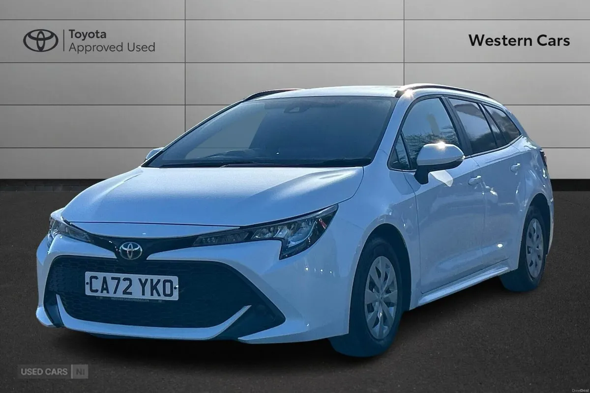 Toyota Corolla 1.8 VVT-h CVT Euro 6 (s/s) 5dr - Image 5