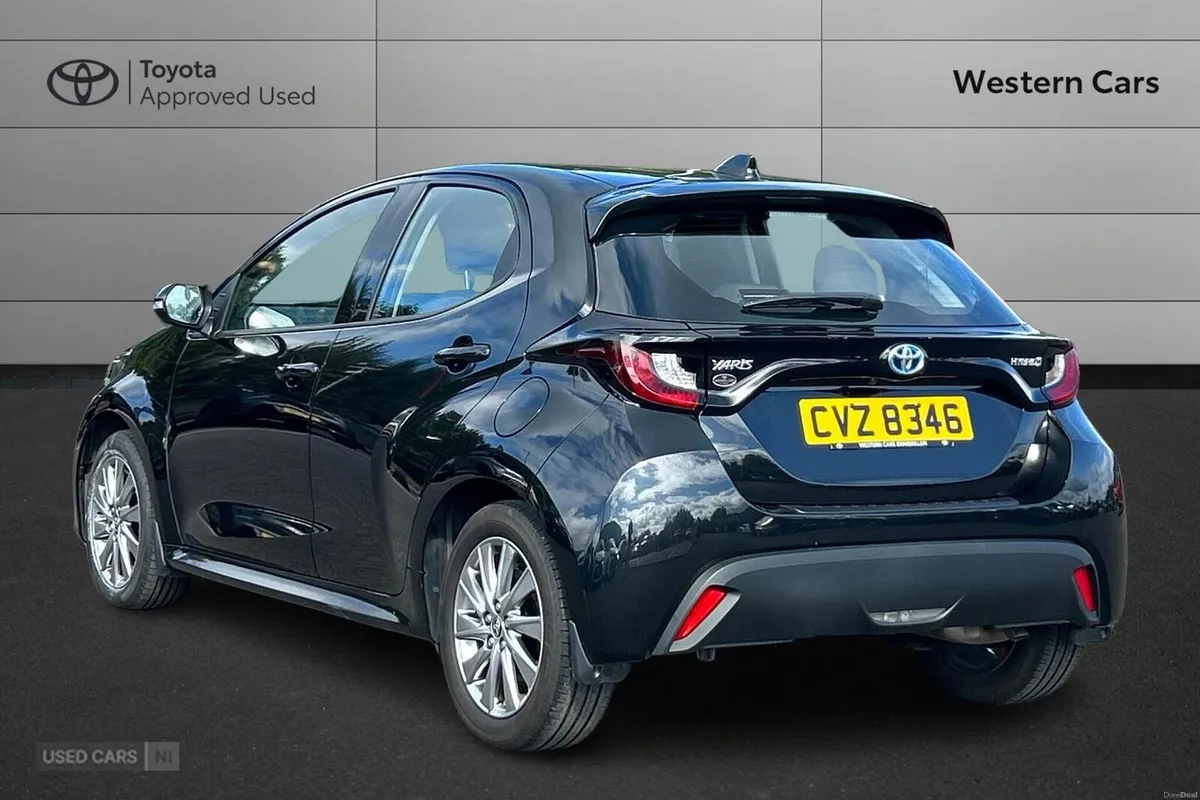 Toyota Yaris 1.5 VVT-h Icon E-CVT Euro 6 (s/s) 5dr - Image 6