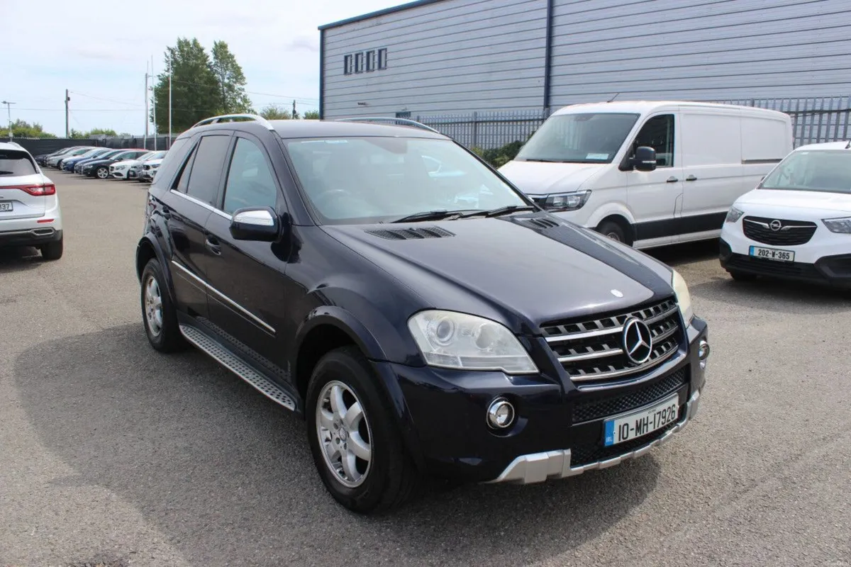 Mercedes-Benz M-Class ML 350 CDI BE SPORT 5DR AUTO - Image 1