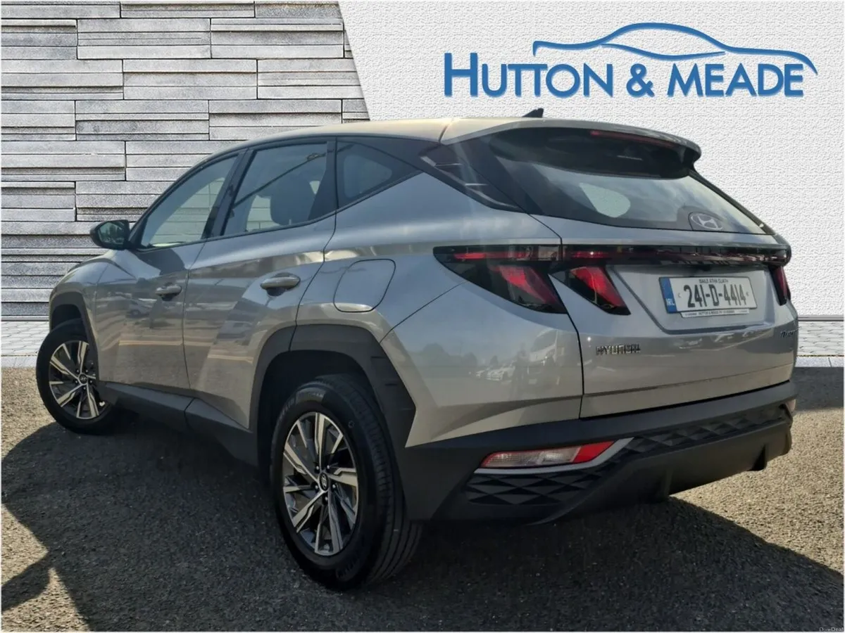 Hyundai Tucson Comfort Plus 1.6 Diesel 5dr - Image 2
