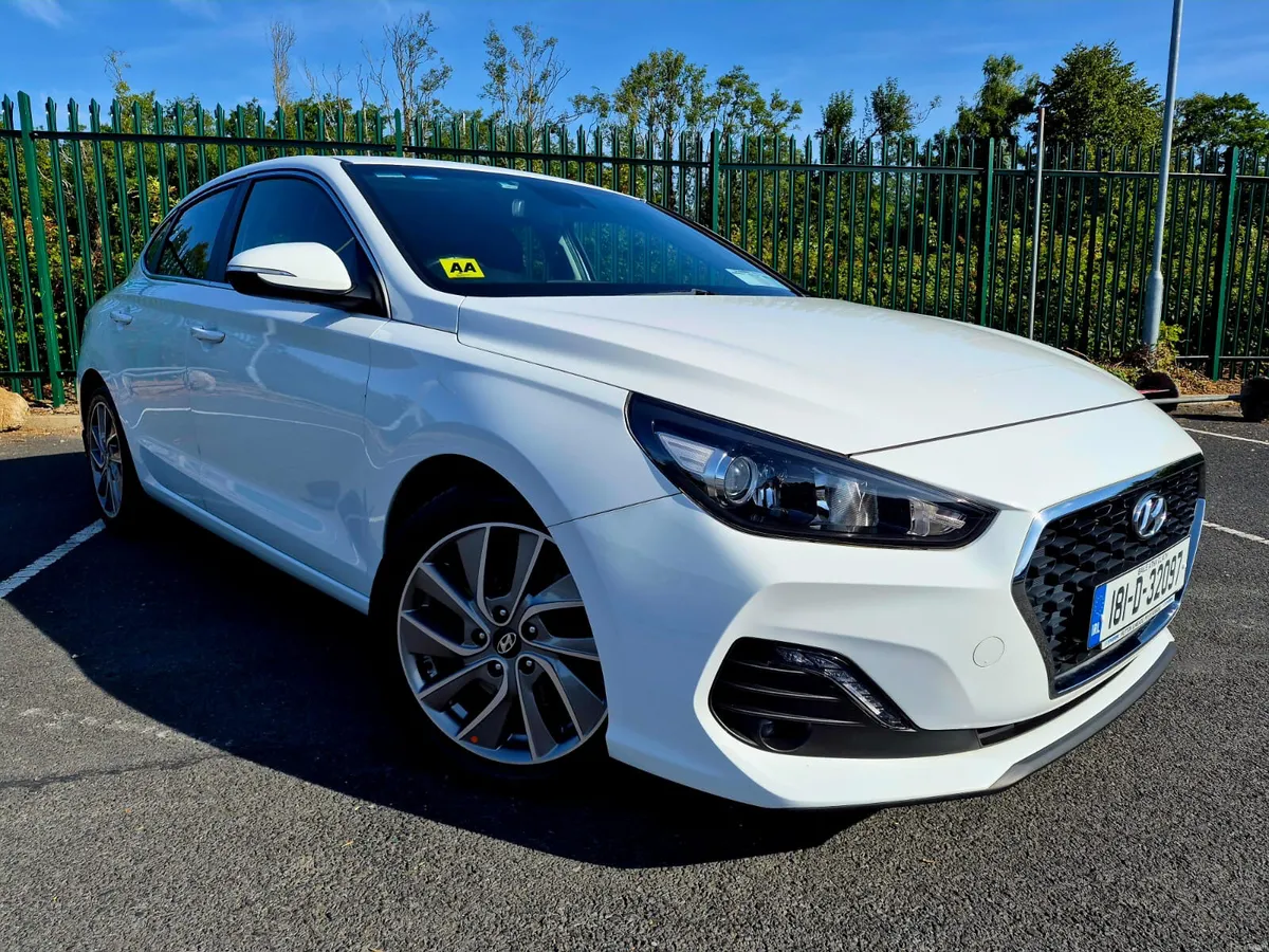 2018 HYUNDAI I30 1.0T FASTBACK LOW MILES - Image 1