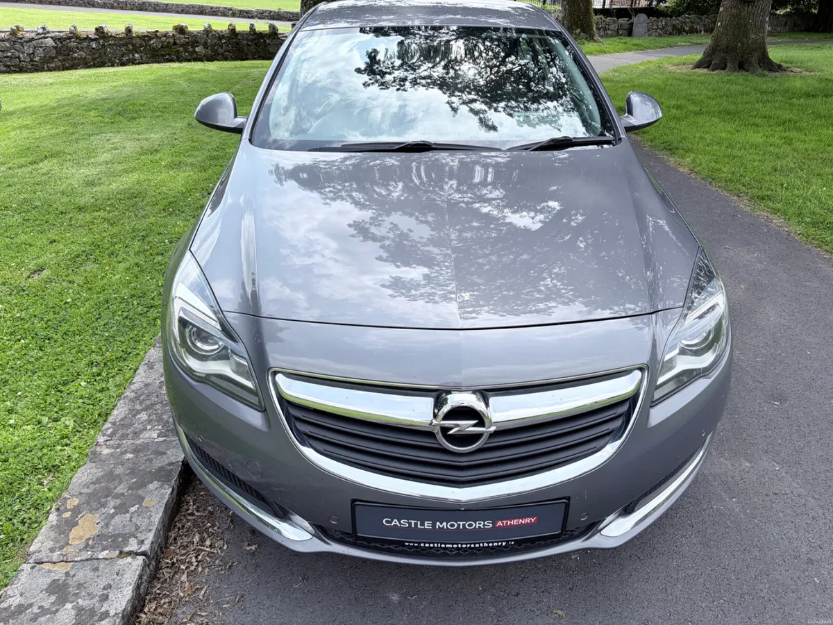 Opel Insignia 2017 Low Mileage - Image 3