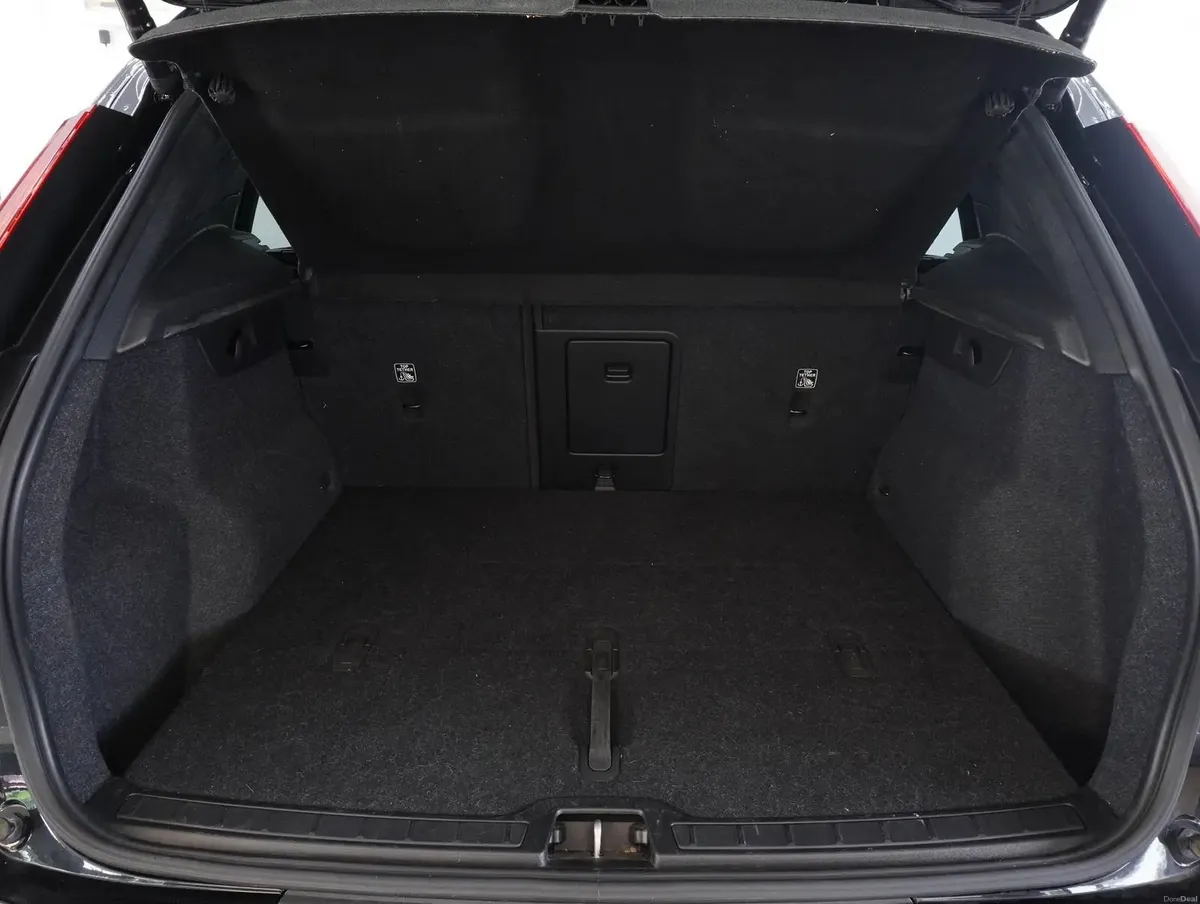 2021 Volvo XC40 78kWh Ultimate - NI Car - €0 VRT! - Image 6