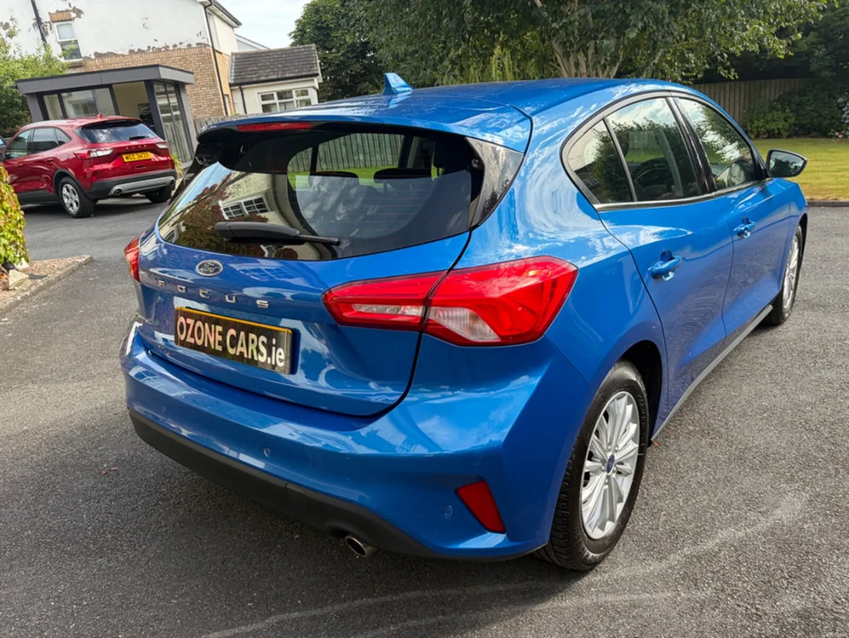 Ford Focus TITANIUM TDCI - Image 3