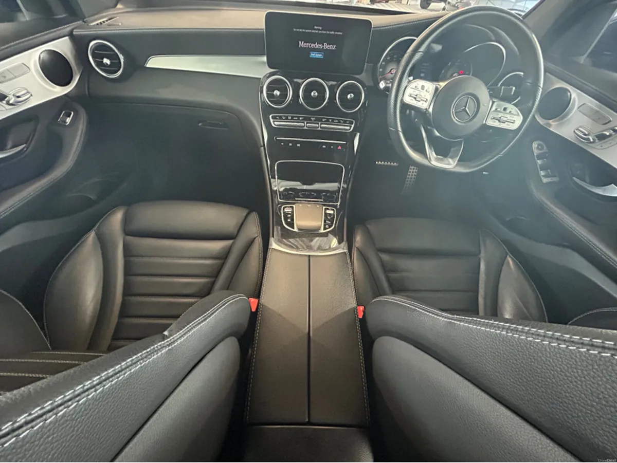 Mercedes-Benz GLC 300 AMG LINE DE 4MATIC - Image 5