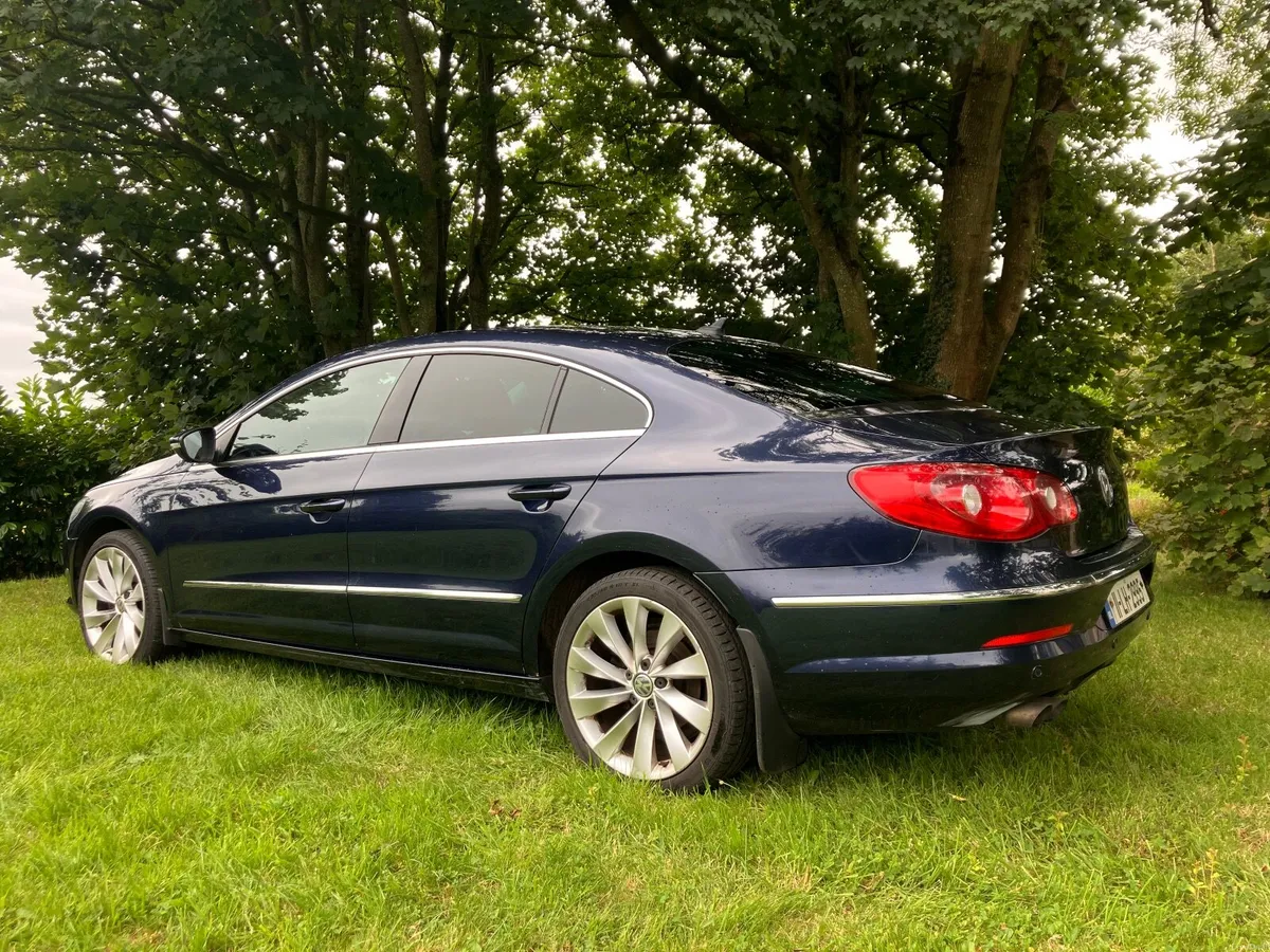 Volkswagen Passat CCTDI  GT Blue mot2011 - Image 5