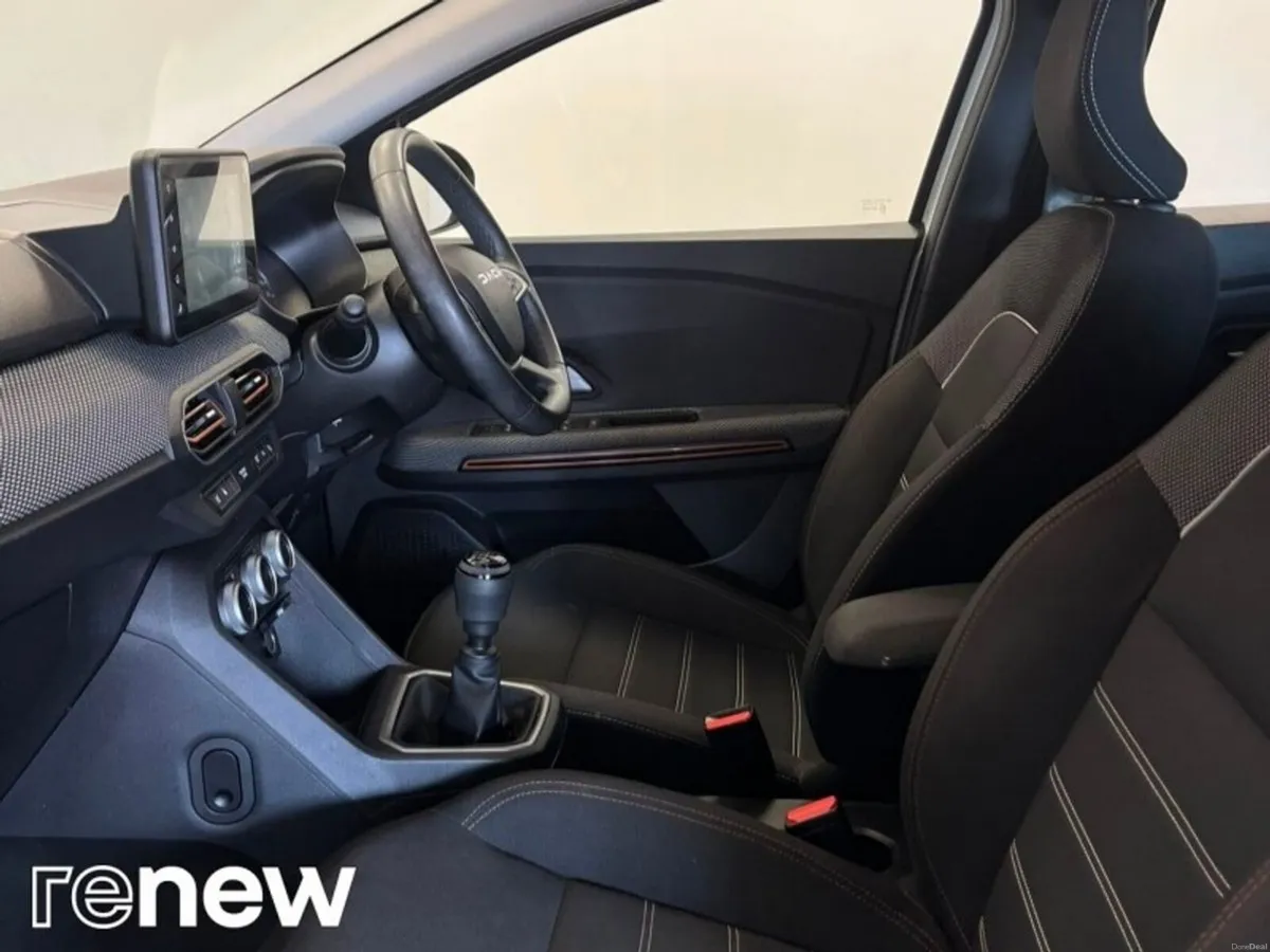 Dacia Sandero Stepway TCe 90 STEPWAY Journey - Image 6
