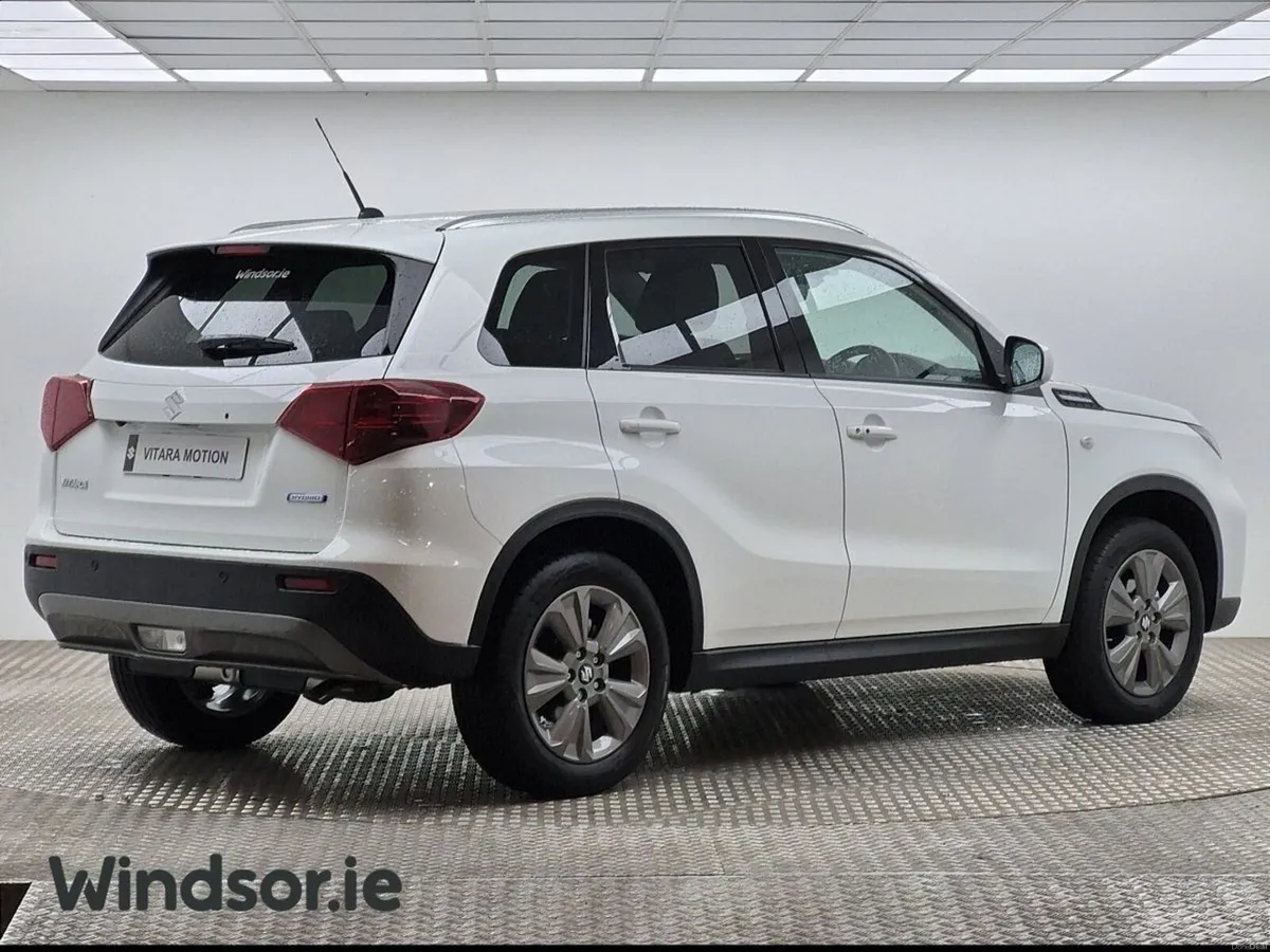 Suzuki Vitara Motion Automatic 1.4L Automatic - Image 2
