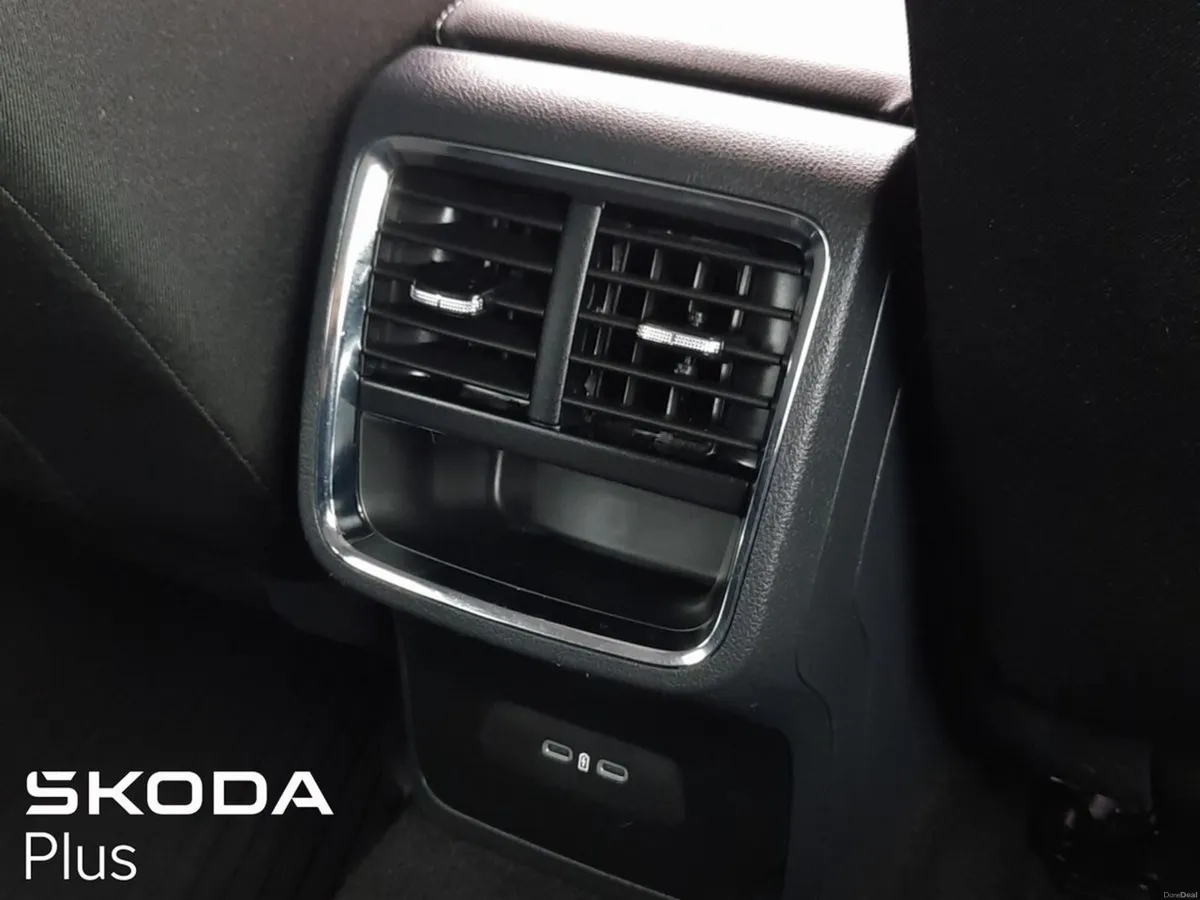 Skoda Octavia EST AUTOMATIC STYLE 2.0 TDI 115HP - Image 5