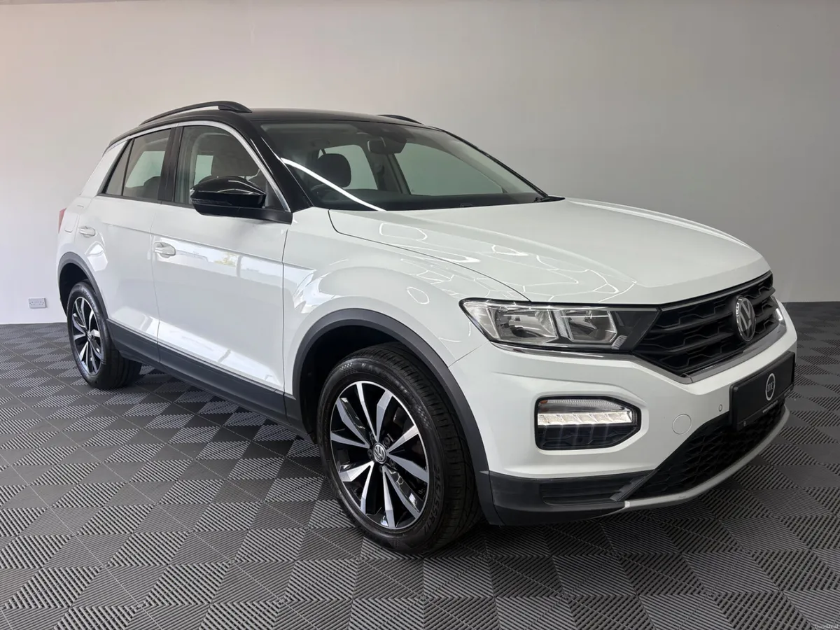 Volkswagen T-Roc Design 1.0 TSI 2019 - Image 1
