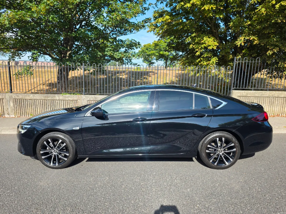 Opel Insignia Grand Grand Sport 1.5 122ps-dsl-6sp - Image 3