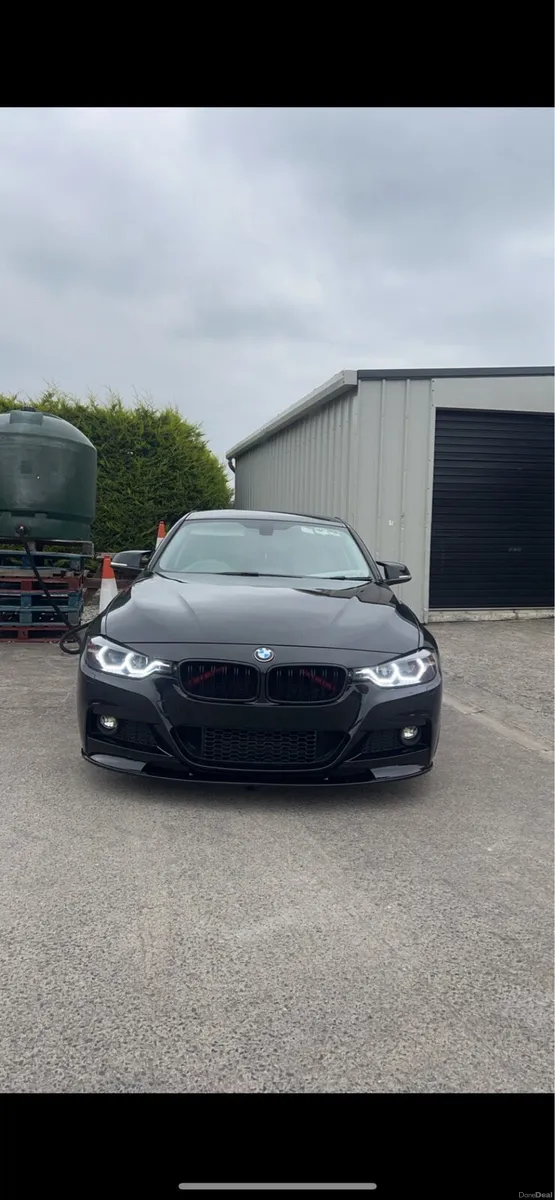 2013 Bmw 3 series - Image 3