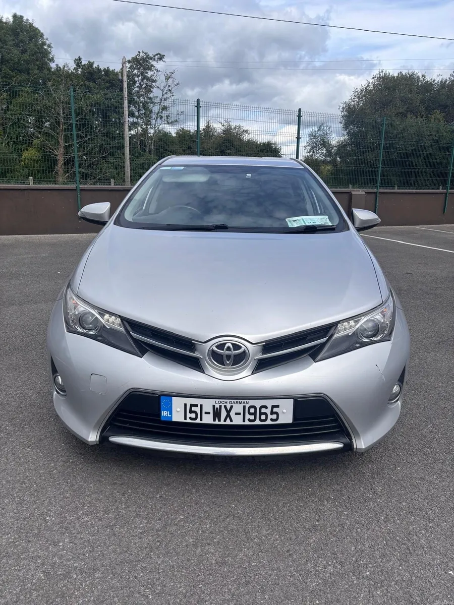 2015 Toyota Auris SOL 1.4 Diesel NCT JULY27 - Image 2