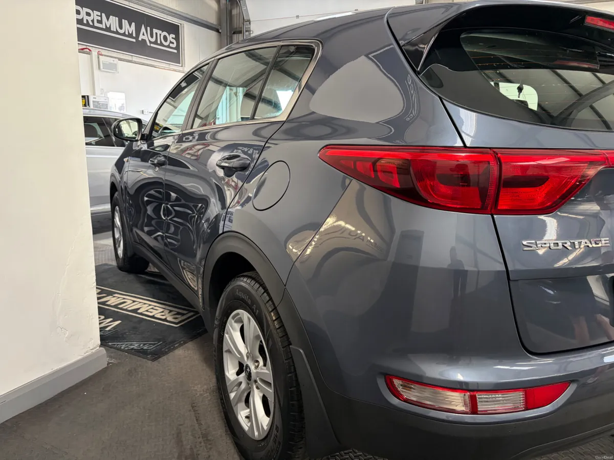 Kia Sportage 2016. 1.7 LX - Image 4