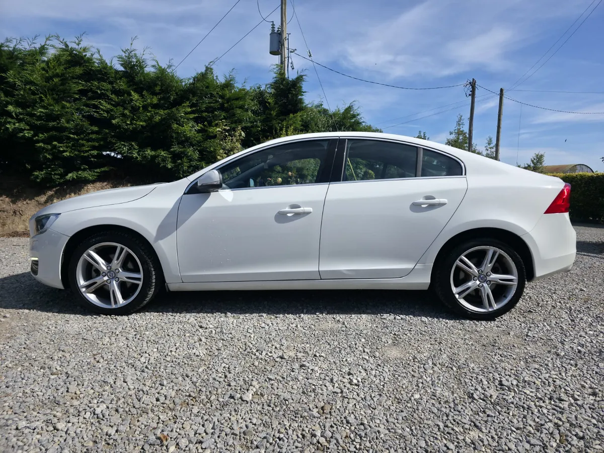 Volvo S60 2018 D4 Automatic - Image 2
