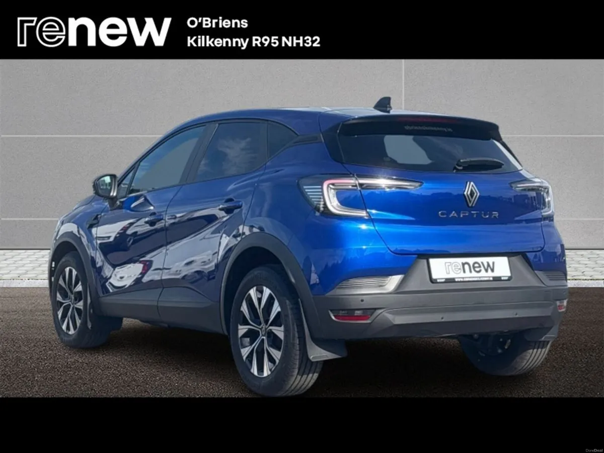 Renault Captur EVOLUTION 1.2 TCE 115BHP - Image 3