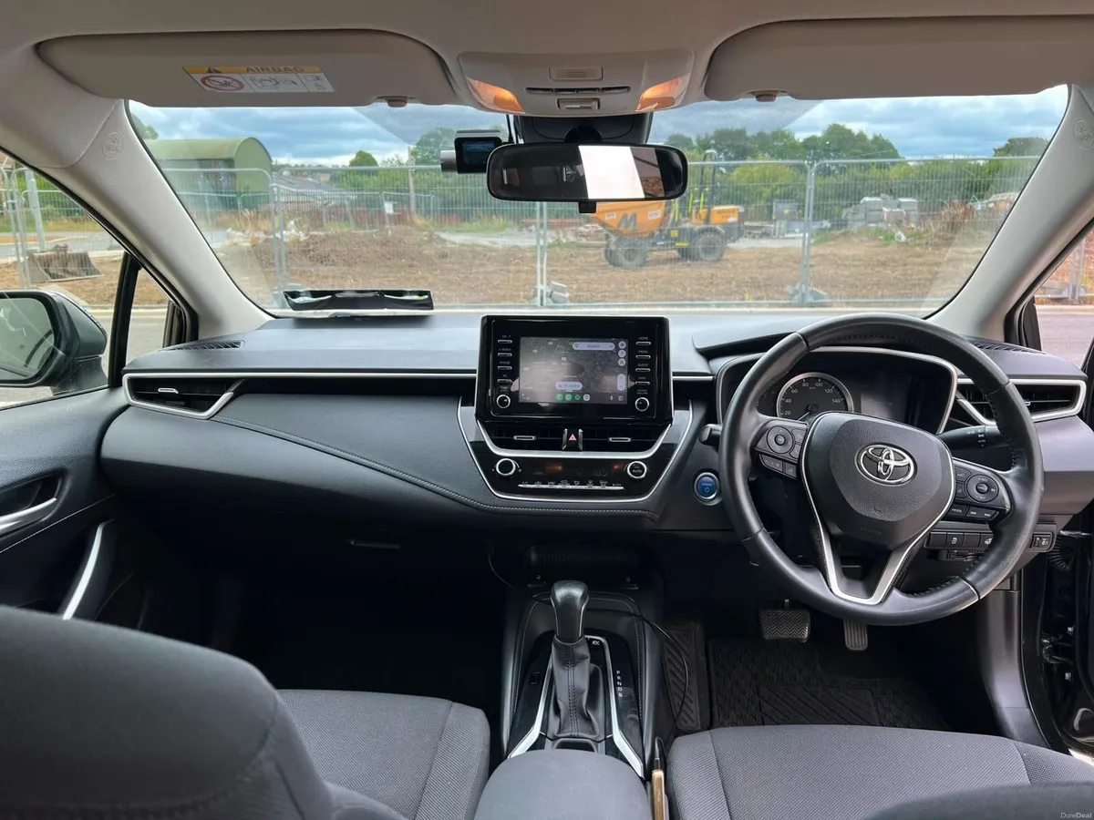 Toyota Corolla 2020 - Image 2