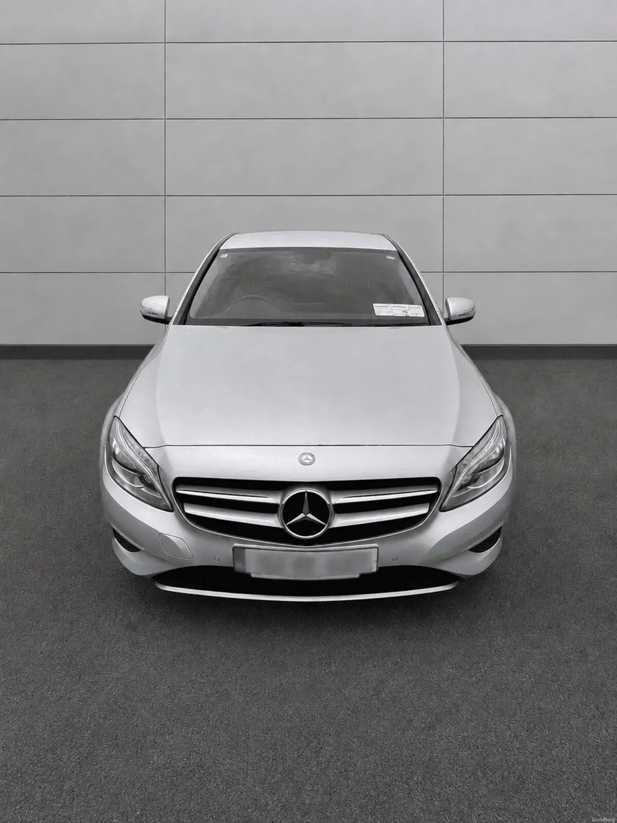 Stunning  A-Class 2015 with Premium Features - Image 5