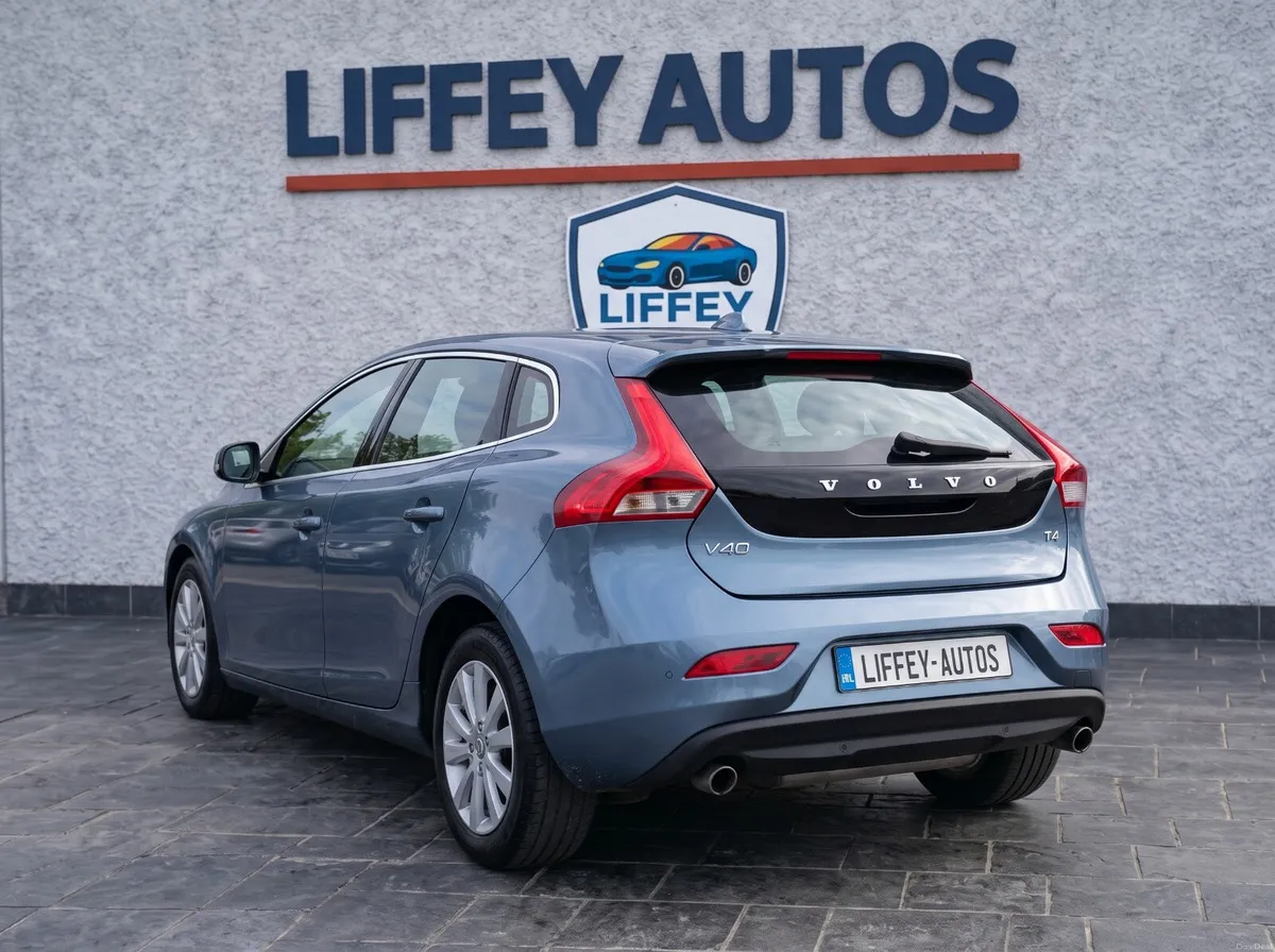 Volvo V40 2013 Automatic Only 73,000 km - Image 5