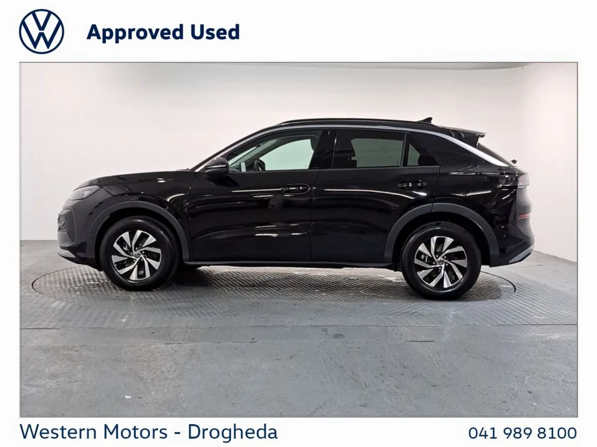 Volkswagen T-Roc LIFE 1.5TSI 116HP *SALE NOW ON* - Image 6
