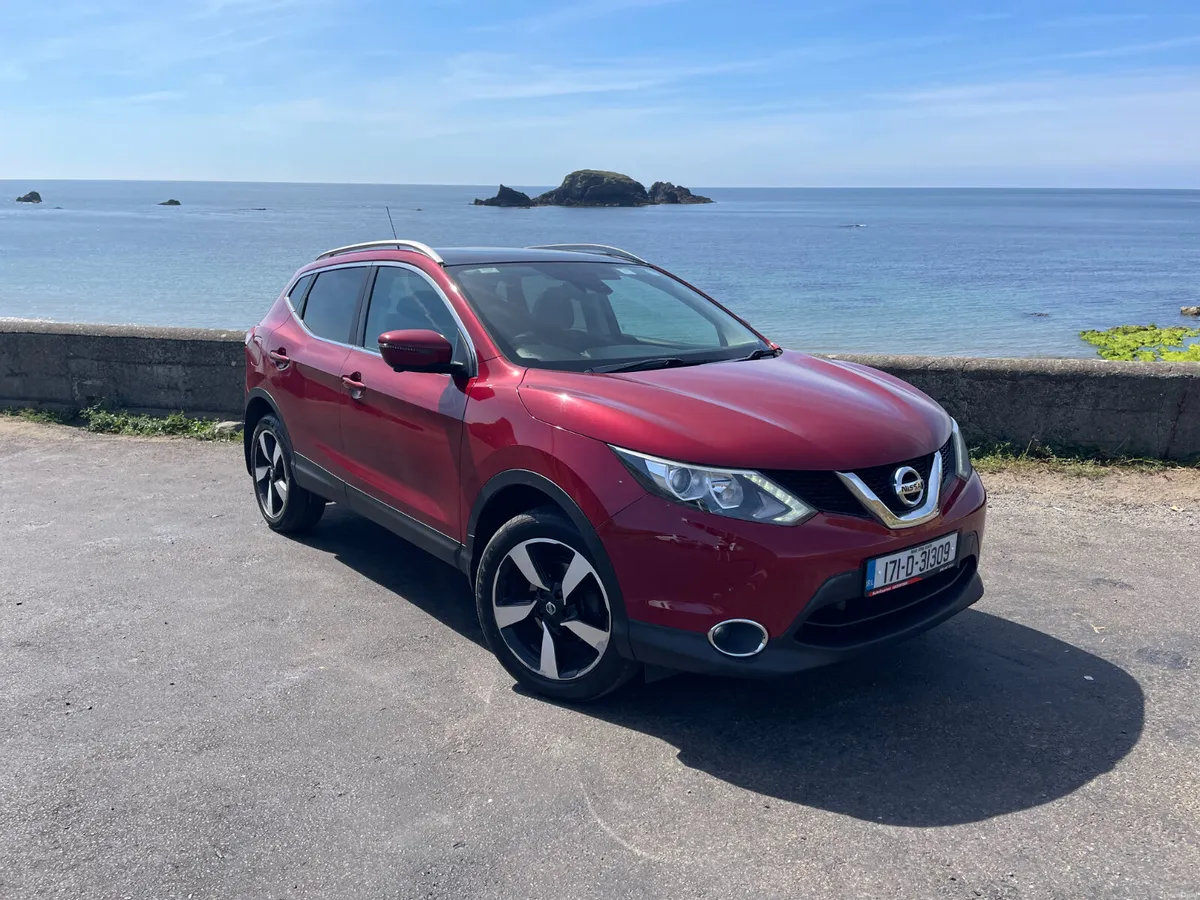 171 Nissan Qashqai SV Premium.. Full Serv History - Image 1